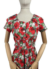 Load image into Gallery viewer, Original 1950's Petite Fit Bright Floral Floppy Cotton Day Dress - Bust 34 35 36 *