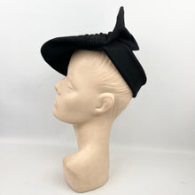 Load image into Gallery viewer, Original 1940's Black Felt Hat with Pleated Crown and Triple Pom-pom Trim *