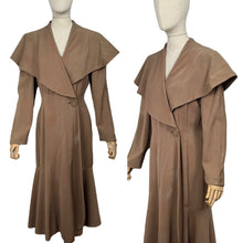 Load image into Gallery viewer, Wounded But Wearable Original American 1930’s Brown Pure Wool Coat with Huge Collar by W.M. Devitz - Bust 34 36 *
