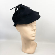 Load image into Gallery viewer, Charming Original 1940's Black Felt Hat with Neat Tassel Detail *