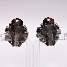 Load image into Gallery viewer, Original 1950's Clear Claw Set Paste Clip-on Earrings