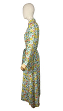 Load image into Gallery viewer, Original 1940's Bright Floral Cotton Hostess Dress in Red, Blue, Pink, Green and White - Housecoat - Bust 38 40 *