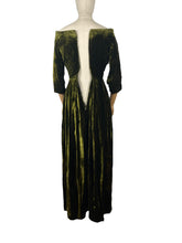 Load image into Gallery viewer, Original 1930's Off the Shoulder Moss Green Velvet Full Length Evening Dress - Bust 33 34 *