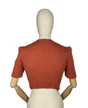 Load image into Gallery viewer, 1940's Reproduction Hand Knitted Bolero in Salmon Pink - B34 36 38 40