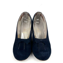 Load image into Gallery viewer, Original 1940's Blue Suede Shoes - Clarks Skyline with Bow Front - Uk 6 or 6.5