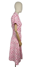 Load image into Gallery viewer, Original 1940's 1950's Pink and White Cotton Summer Dress with Pretty Fern Print - Bust 34 35 *
