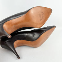 Load image into Gallery viewer, Original 1950's Bally of Switzerland Dark Brown Leather Stiletto Heels - UK 5 5.5