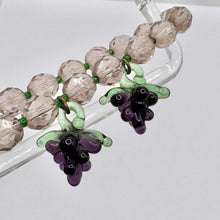 Load image into Gallery viewer, Gorgeous Original 1940's Purple and Green Glass Necklace with Grape Droplets