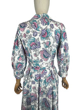 Load image into Gallery viewer, 1940’s White Cotton Belted Zip Front House Dress with Bold Floral Print in Pink, Black, Purple and Green - Bust 38 *
