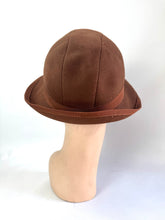 Load image into Gallery viewer, Original 1930's Rust Felt Hat with Grosgrain Bow Trim - Phantom - The Personality Hat *
