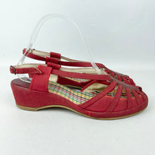 Load image into Gallery viewer, Original 1950's Red Canvas Gayday Sandals with Pastel Tartan Lining - UK 5