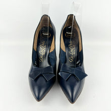 Load image into Gallery viewer, Original 1950's Dolcis De Liso Debs Indigo Blue Leather Stiletto Heels with Bow Trim - UK 6 6.5
