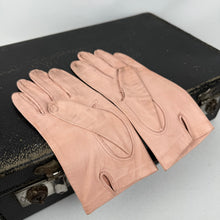 Load image into Gallery viewer, Original 1940's or 1950's Soft Pink Leather Gloves with Cut Out Detail - Size 6 *
