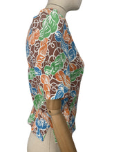Load image into Gallery viewer, 1940's Reproduction Novelty Print Blouse with Skeins of Wool in Orange, Blue and Green on a Brown and White Base Made From an Original 1940's Feed Sack - Bust 32 34