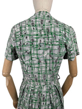 Load image into Gallery viewer, Original 1940's Novelty Print Grey, Green, Black and White Crepe Day Dress Featuring Cats - Bust 32 33 *