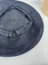 Load image into Gallery viewer, Original 1940's Midnight Blue Fine Straw Beret With Soutache and Glass Beading