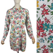 Load image into Gallery viewer, Originla 1940's White Cotton Smock with Bright Floral Print - Bust 38 *