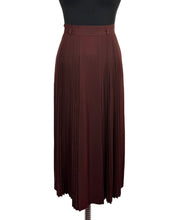 Load image into Gallery viewer, Original 1940's Warm Brown Lightweight Wool Pleated Skirt - Waist 24