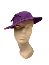 Load image into Gallery viewer, Original 1940's Purple Felt New York Creation Hat with Lace Detail