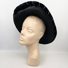 Load image into Gallery viewer, Original 1940's Large Black Straw Sunhat with Velvet Ribbon Trim *