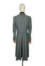 Load image into Gallery viewer, Original 1940's CC41 Brown and Blue Herringbone Wool Double Breasted Coat - Bust 36