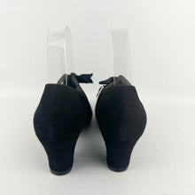 Load image into Gallery viewer, Original 1940's CC41 Deadstock Styl-EEZ Black Suede Lace Up Shoes - Narrow UK 4 *