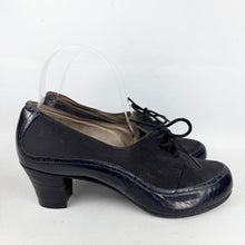 Load image into Gallery viewer, Original Deadstock 1940’s CC41 Navy Leather and Grosgrain Lace-up Shoes - UK 5 or 5.5