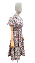 Load image into Gallery viewer, Original 1950’s Crisp Cotton Day Dress in Grey, Blue, Pink and Green - Bust