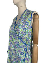 Load image into Gallery viewer, Original 1940's Floral Wraparound Apron in White, Purple, Blue and Green - Pretty Pinny - Bust 32 34 36