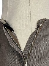 Load image into Gallery viewer, Original 1940's Wool Skirt in Beige and Brown - Waist 28"