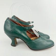 Load image into Gallery viewer, Original 1930's Mary Jane Leather Shoes Overpainted with Green *