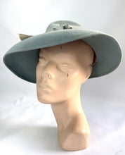 Load image into Gallery viewer, Original 1940's Joseph Horne Co Pale Blue Felt Hat with Grosgrain Bow Trim