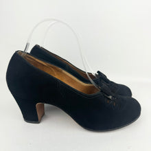 Load image into Gallery viewer, Original 1940's Black Suede Devonshire Court Shoes with Cutout Front and Bow Trim - Size 4.5