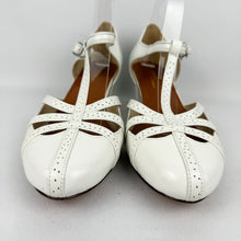 Load image into Gallery viewer, Re-Mix Starlet 1920's 1930's T-Strap Sandals in Ivory Leather - UK Size 9