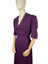 Load image into Gallery viewer, Original 1940's Cadbury Purple Crepe Full Length Evening Dress with Cutout Detail and Lace Trim - Bust 36 *