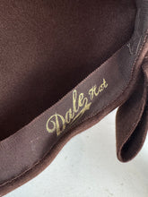 Load image into Gallery viewer, Original 1940's Mid Brown Felt Beret Hat with Bow Trim
