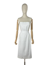 Load image into Gallery viewer, Vintage White Cotton Nurses Uniform Apron - No.4