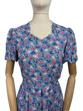 Load image into Gallery viewer, Original 1940's Classic Cotton Day Dress in Blue, Purple, Pink and White - Bust 34”