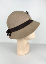 Load image into Gallery viewer, Original 1930's Taupe Seamed Felt Hat with Dark Brown Grosgrain Bow and Early Plastic Trim