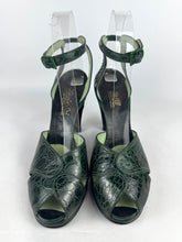 Load image into Gallery viewer, Original 1940's Dark Green Crocodile Skin Platform Peep-toe Shoes with Ankle Straps - UK 4.5 5 *