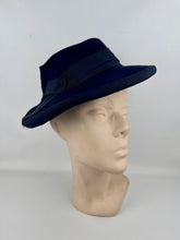 Load image into Gallery viewer, Original 1940's Midnight Blue Felt Tilt Hat with Grosgrain Trim