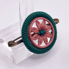 Load image into Gallery viewer, Original 1940's Pink and Green Wartime Make Do and Mend Wire Brooch with Flower Button Middle *