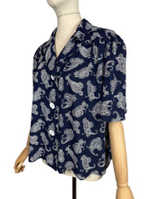 Load image into Gallery viewer, Original 1940's Navy and White Paisley Floppy Cotton Blouse - Bust 44 46