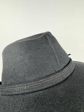 Load image into Gallery viewer, Original Late 1930's or Early 1940's Black Felt Fedora Hat by Jacoll