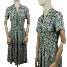 Load image into Gallery viewer, Original 1940's Novelty Print Grey, Green, Black and White Crepe Day Dress Featuring Cats - Bust 32 33 *
