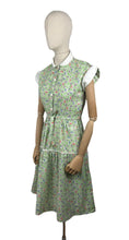 Load image into Gallery viewer, Original Late 1940's or Early 1950's Green Cotton Belted Day Dress with Leaf Print in Black, White, Red and Blue - Bust 34 *