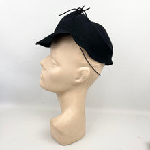 Load image into Gallery viewer, Charming Original 1940's Black Felt Hat with Neat Tassel Detail *