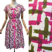 Load image into Gallery viewer, Original 1950’s Pink and Green Cotton Day Dress with Bow Trim - Bust 34