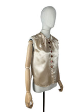 Load image into Gallery viewer, Original 1930’s 1940’s Dickie Blouse with Spearpoint Collar - Bust 34 *