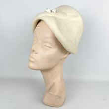 Load image into Gallery viewer, Original 1950's 1960’s Cream Fur Felt Hat with Glass Button Decoration *